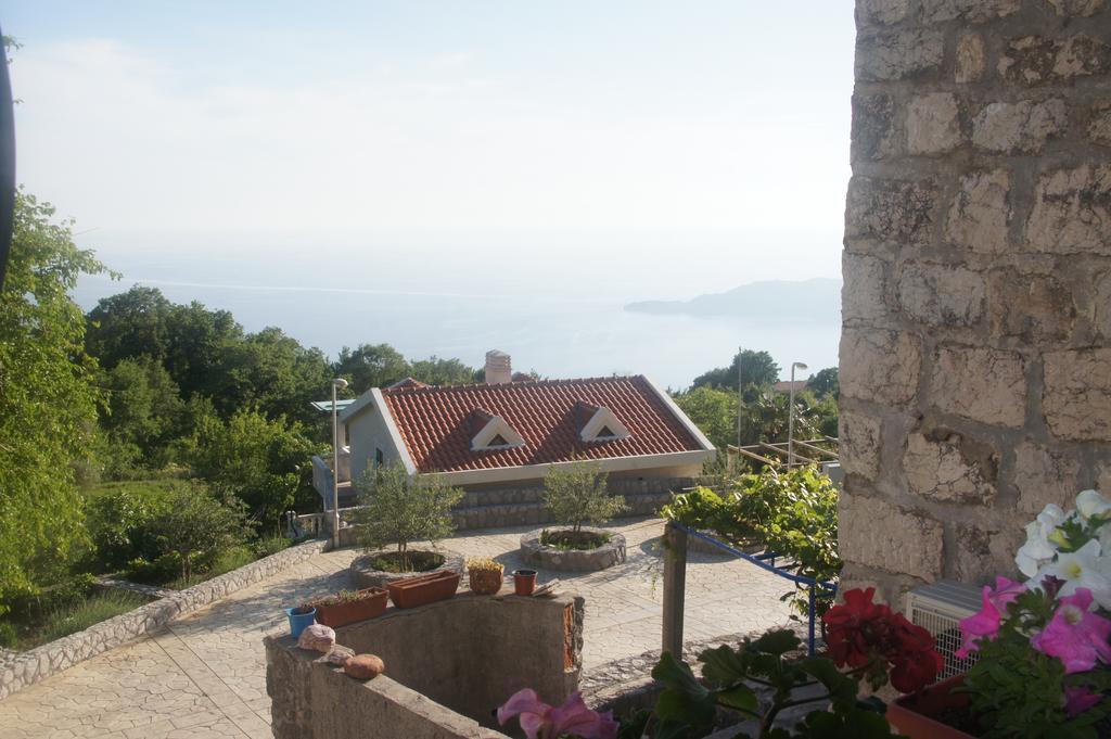 Apartments Kuljace Sveti Stefan Rom bilde